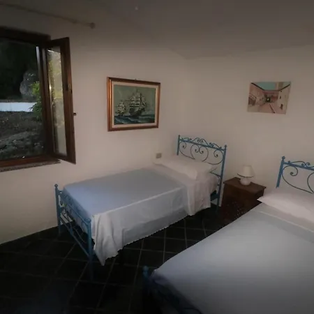 Appartamento Casa In Collina, Con Vista Mare
